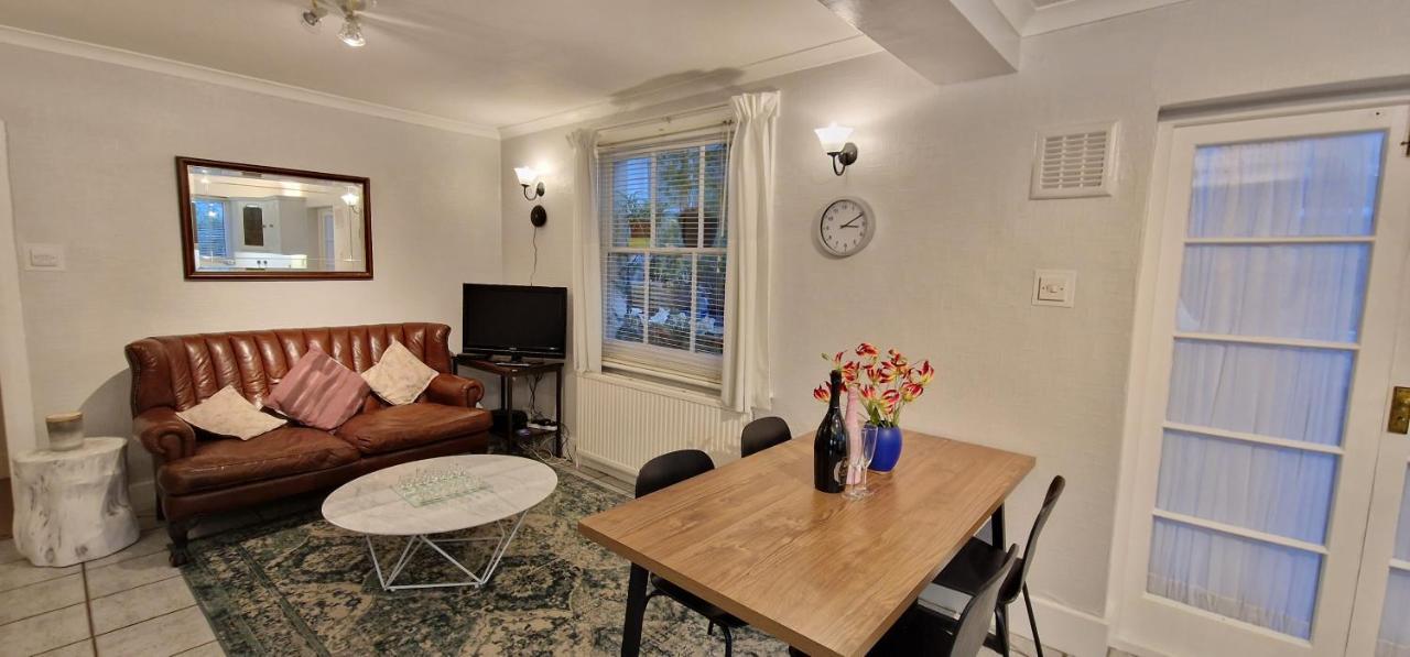 Inviting You To Your Home From Home 10 Minutes From Stratford Westfield Londres Extérieur photo