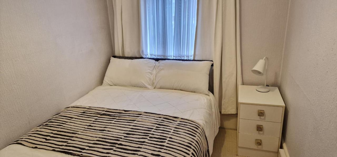 Inviting You To Your Home From Home 10 Minutes From Stratford Westfield Londres Extérieur photo
